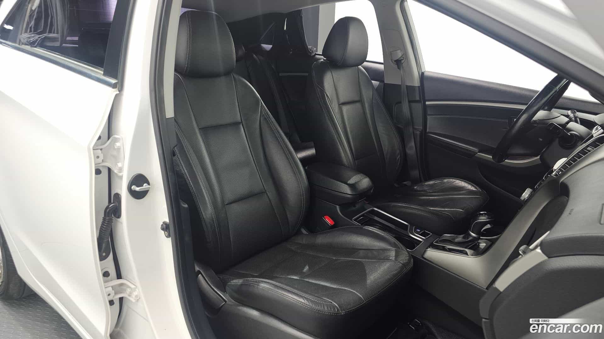 i30 Hyundai 2013.5-OPTION-016