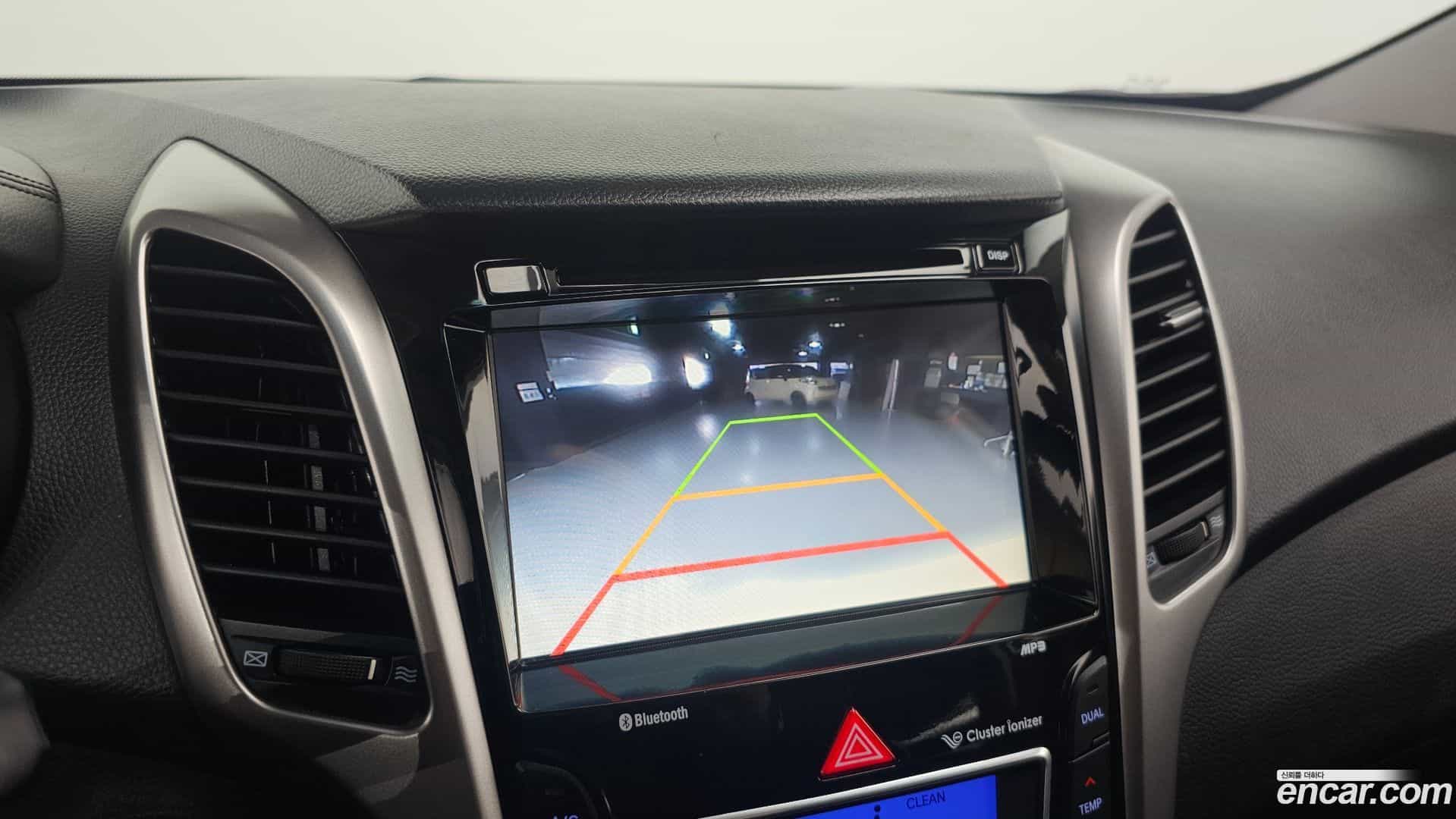 i30 Hyundai 2013.5-OPTION-020