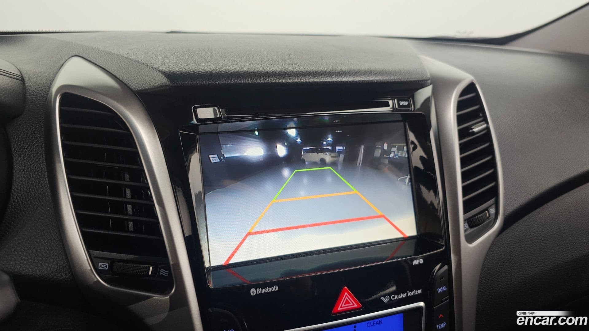 Main__Slider__Photo:i30 Hyundai 2013.5-15