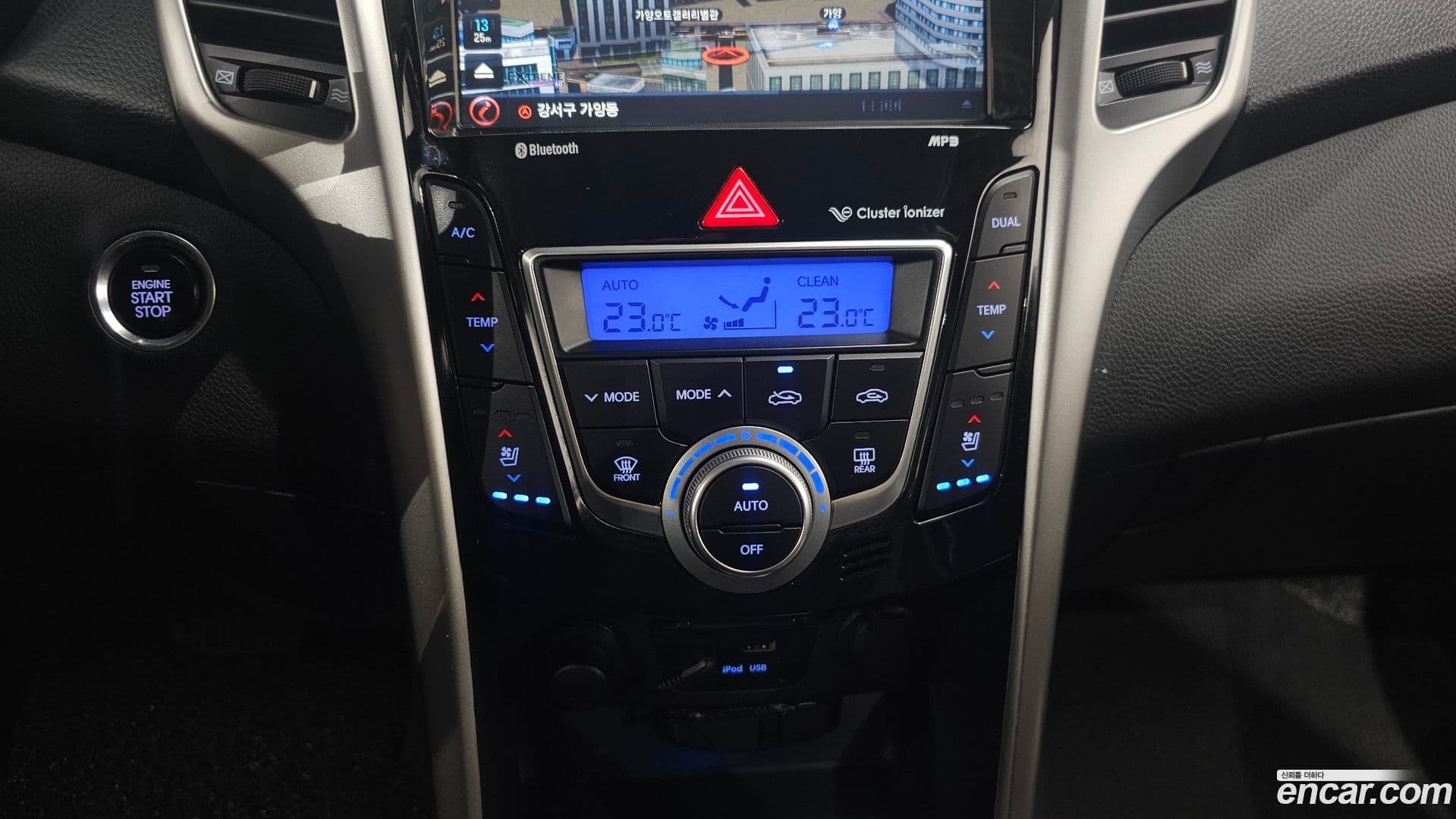 Main__Slider__Photo:i30 Hyundai 2013.5-16