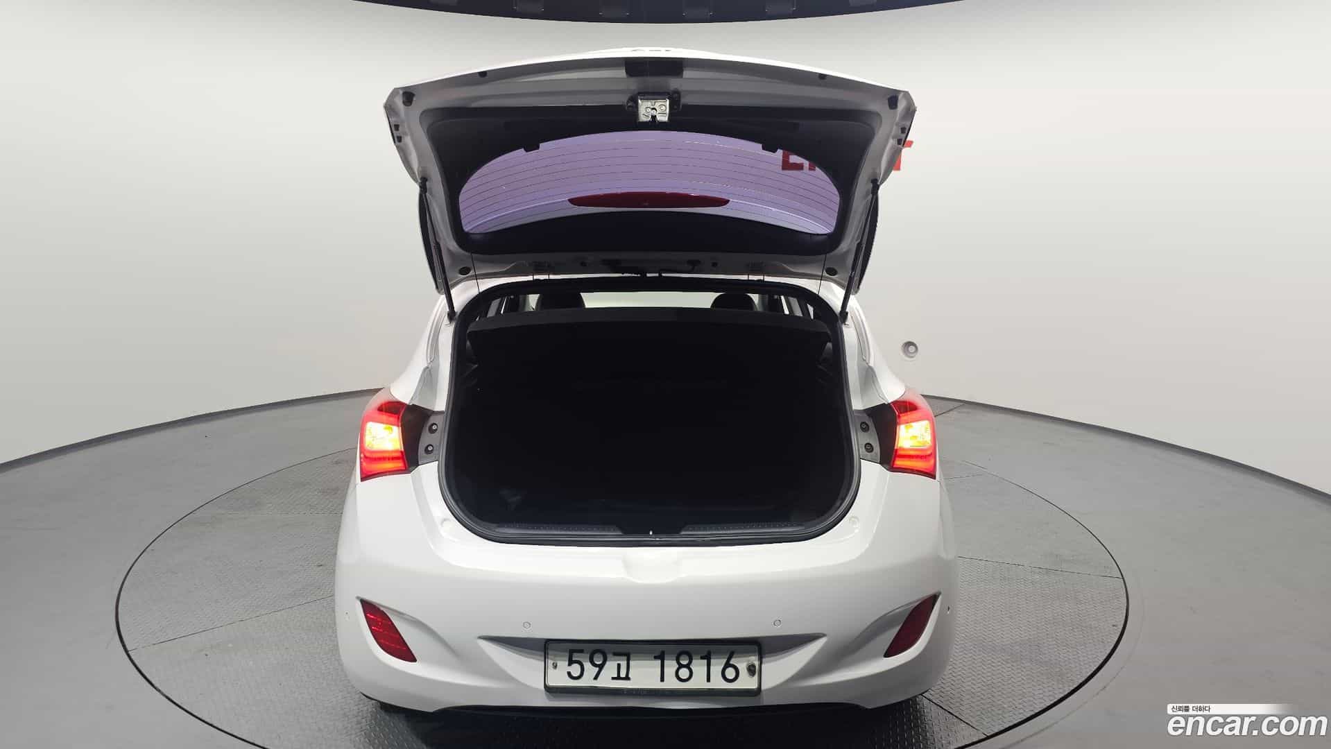 i30 Hyundai 2013.5-OPTION-024