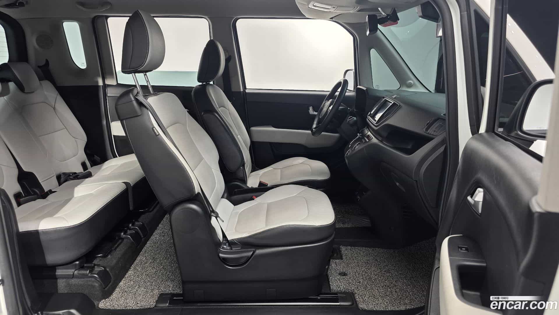 RAY Kia 2022.11-INNER-010