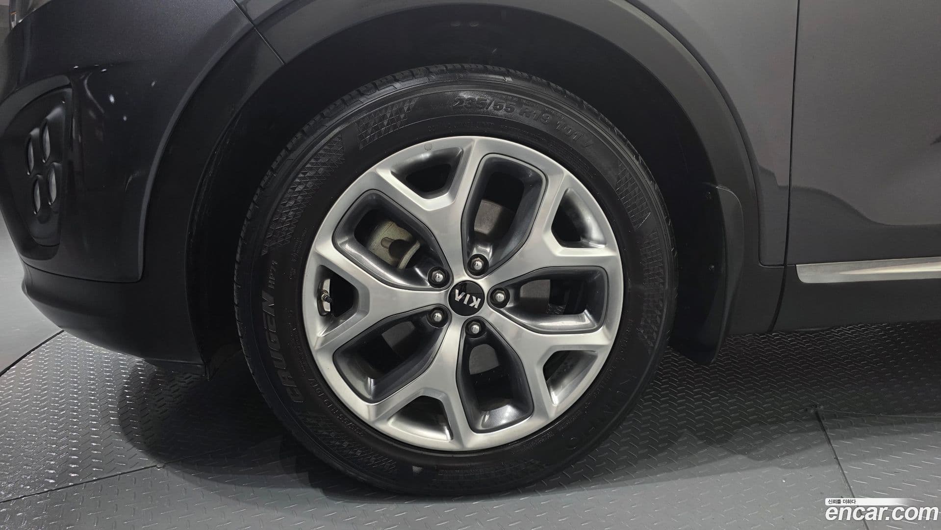 Main__Slider__Photo:Sorento Kia 2015.9-4