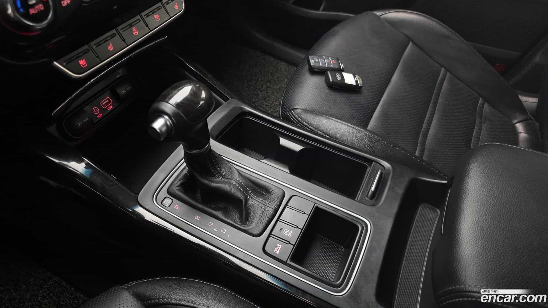 Sorento Kia 2015.9-INNER-009