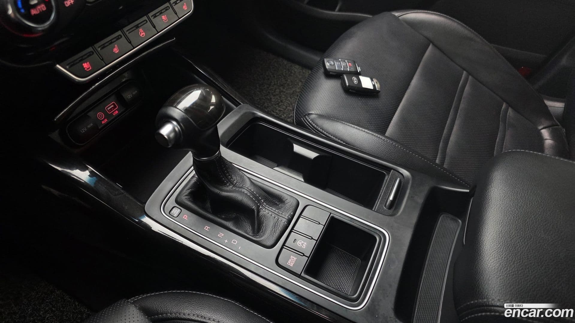 Main__Slider__Photo:Sorento Kia 2015.9-8