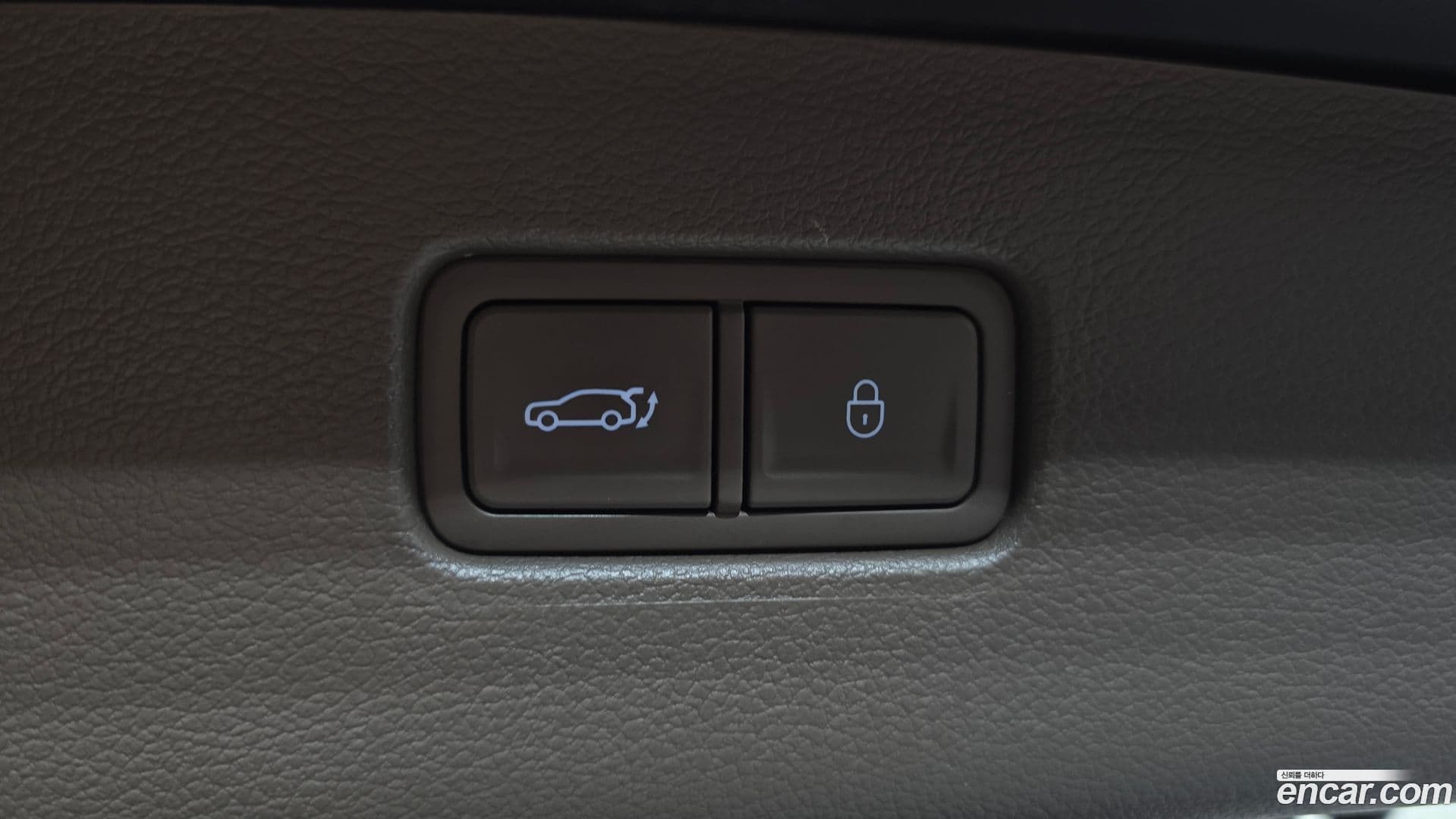 Main__Slider__Photo:GV80 Genesis 2023.5-19