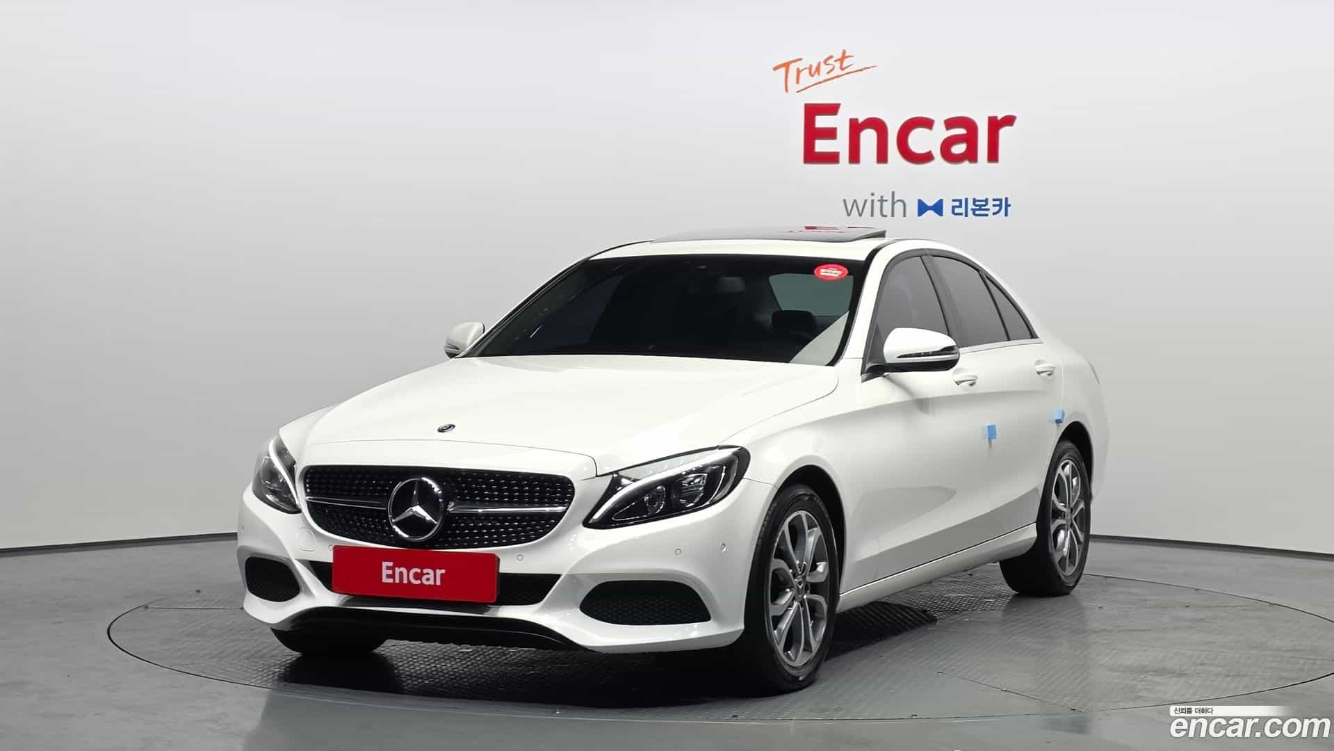 C-Class Mercedes-Benz 2018.1-OUTER-001