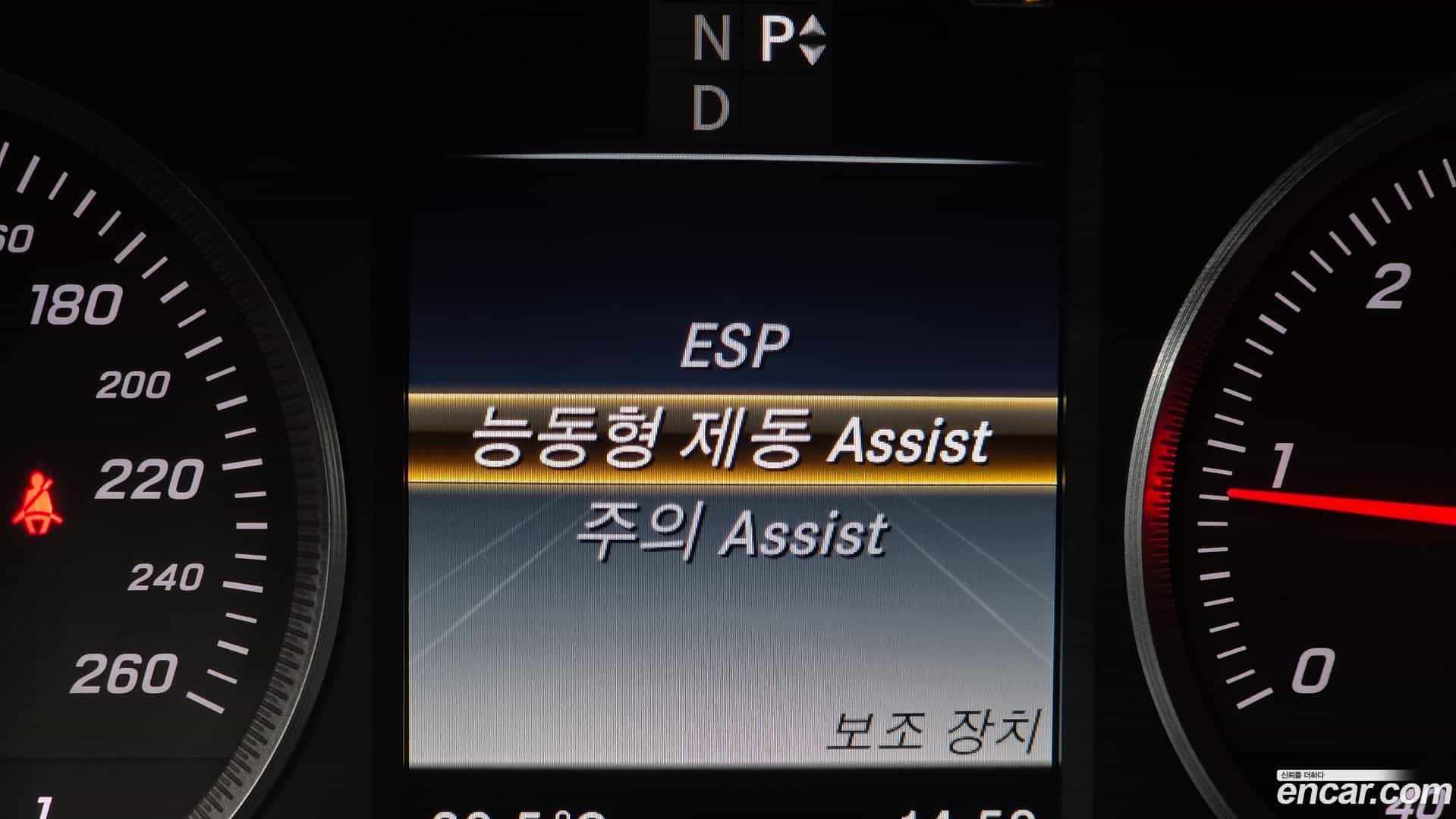 C-Class Mercedes-Benz 2018.1-OPTION-022