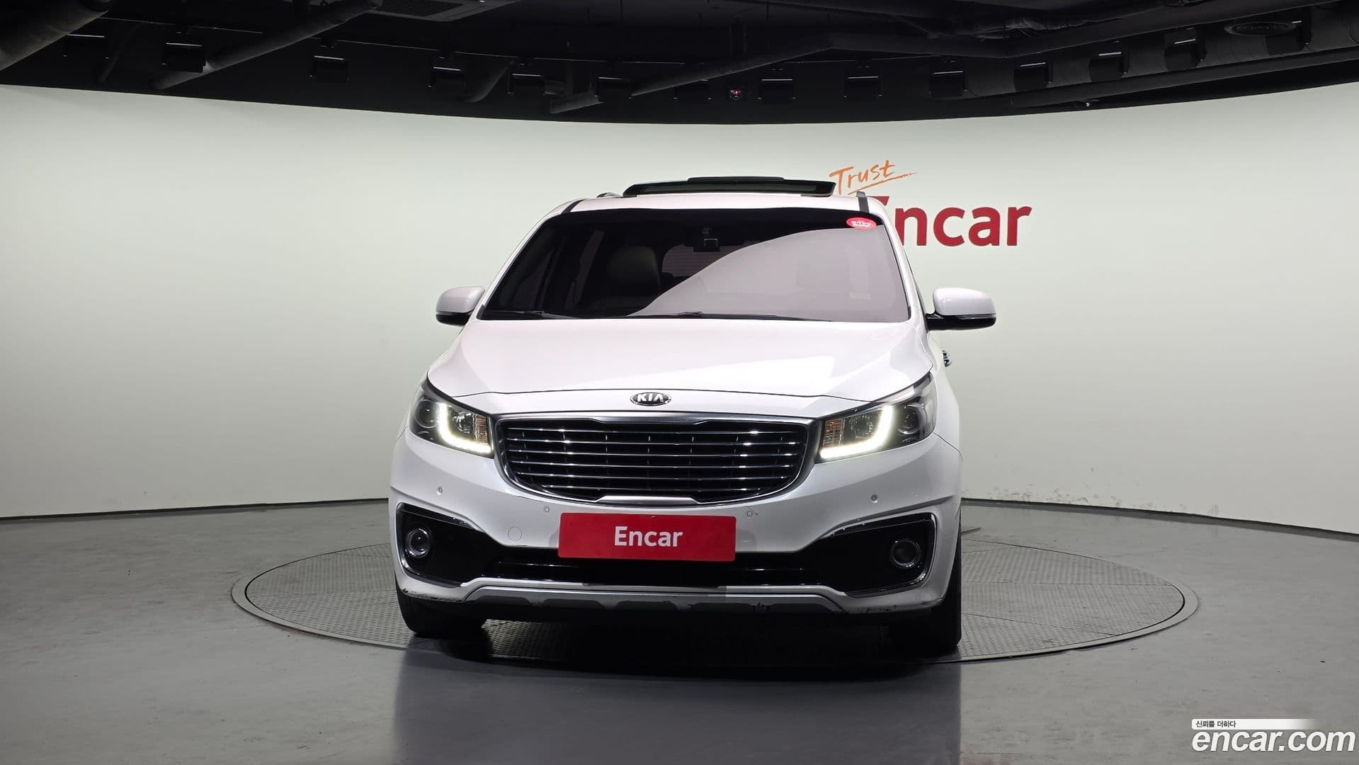 Main__Slider__Photo:Canival Kia 2016.11-2