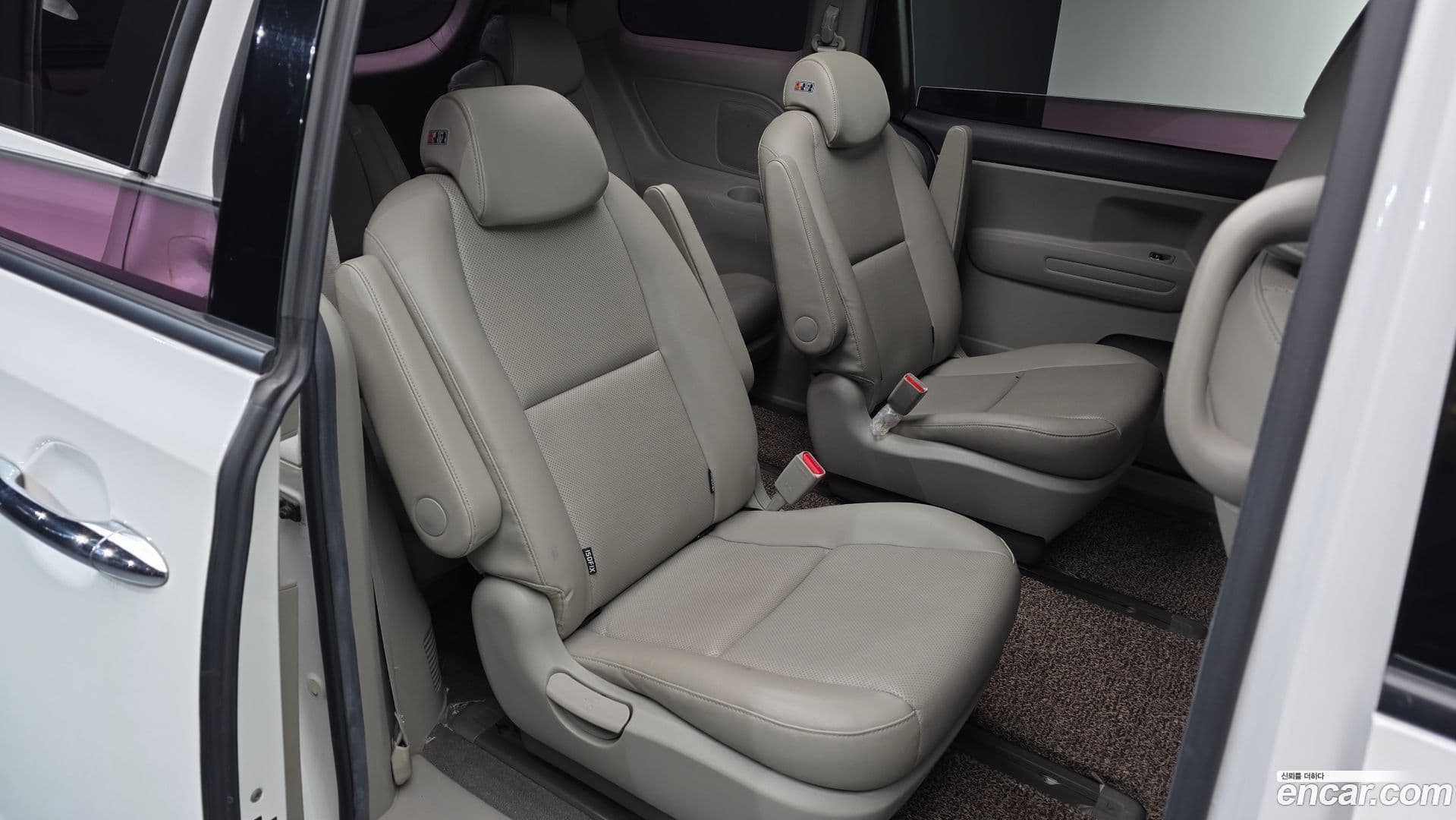 Main__Slider__Photo:Canival Kia 2016.11-11