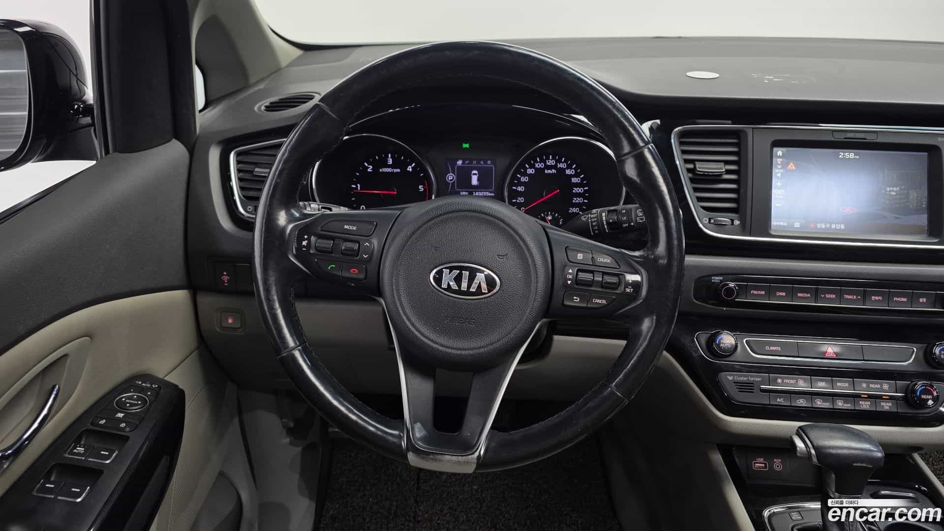Canival Kia 2016.11-OPTION-017