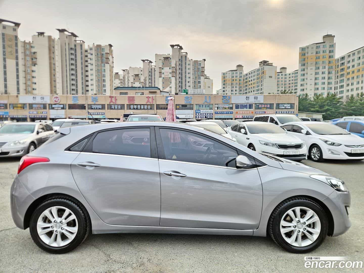 i30 Hyundai 2013.5-OUTER-004