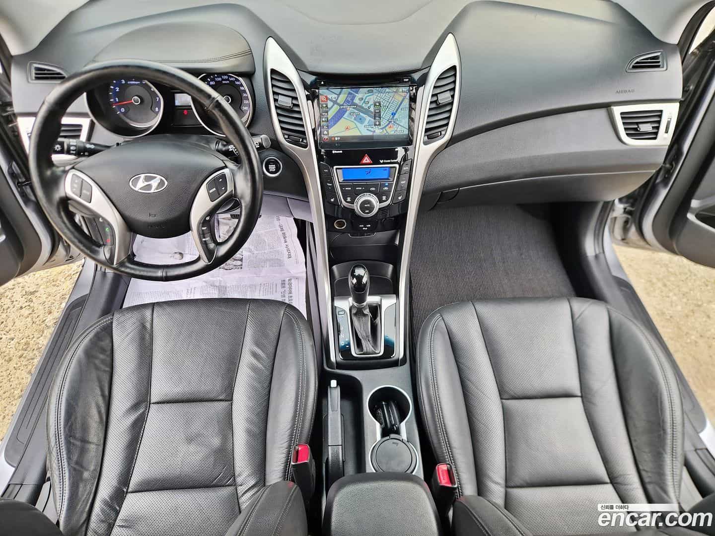 i30 Hyundai 2013.5-INNER-010