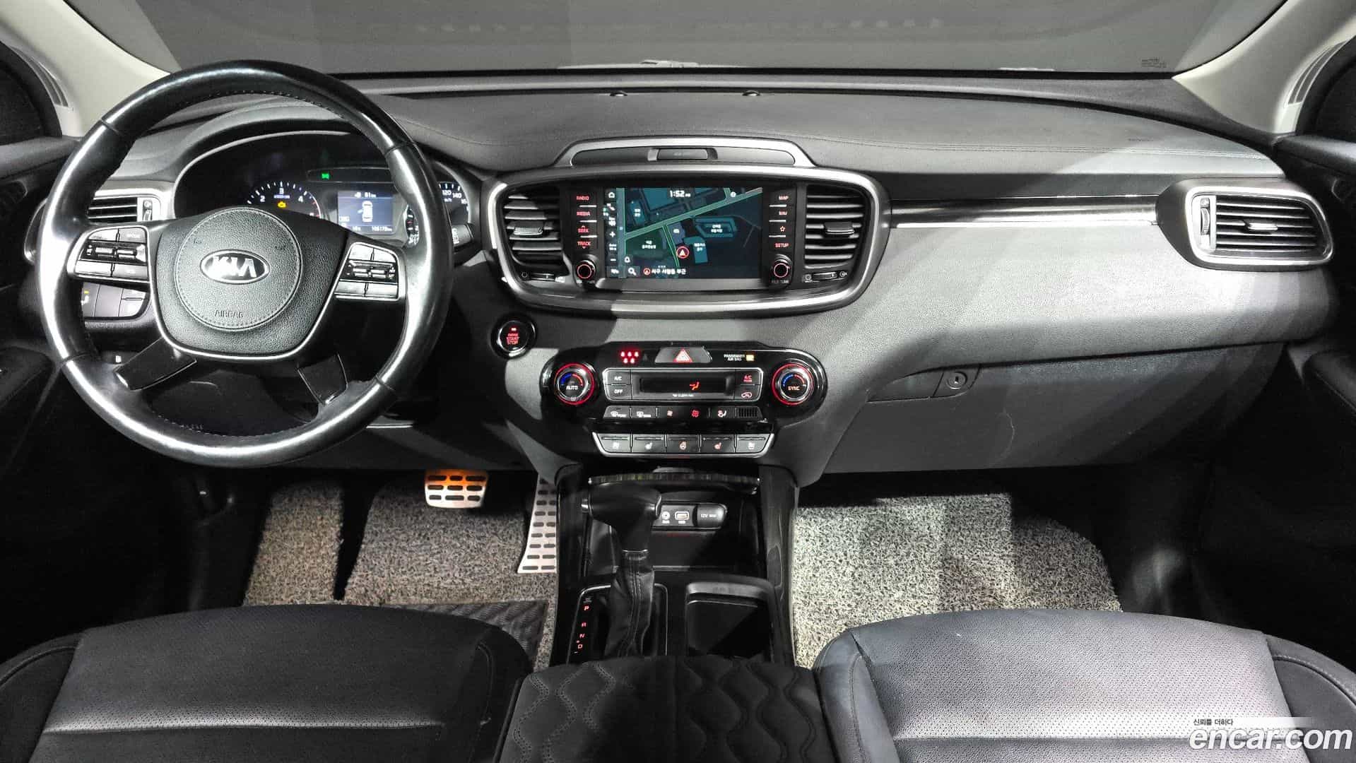 Sorento Kia 2018.6-INNER-007
