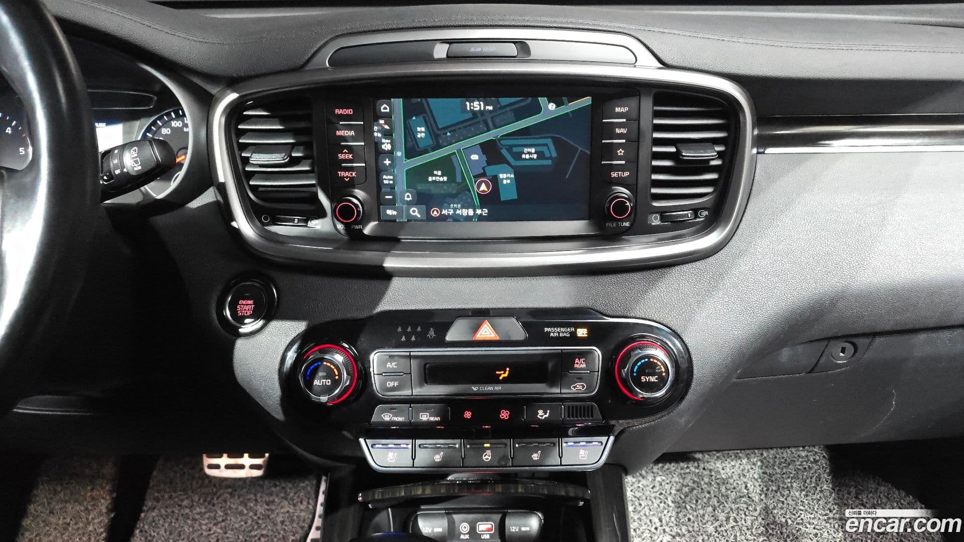 Main__Slider__Photo:Sorento Kia 2018.6-13