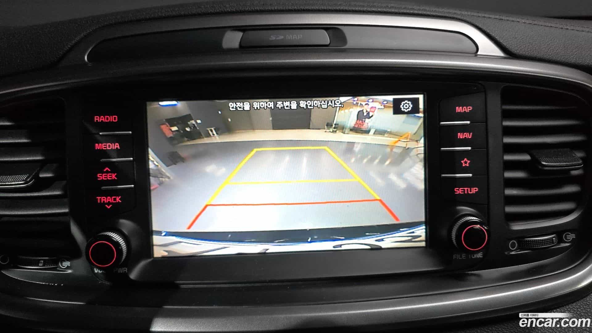 Sorento Kia 2018.6-OPTION-019