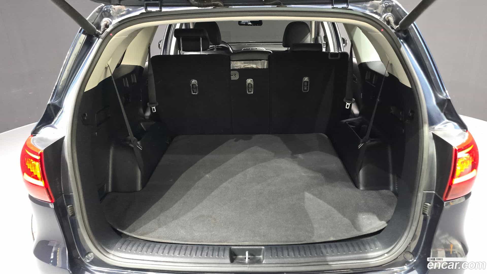 Sorento Kia 2018.6-OPTION-024