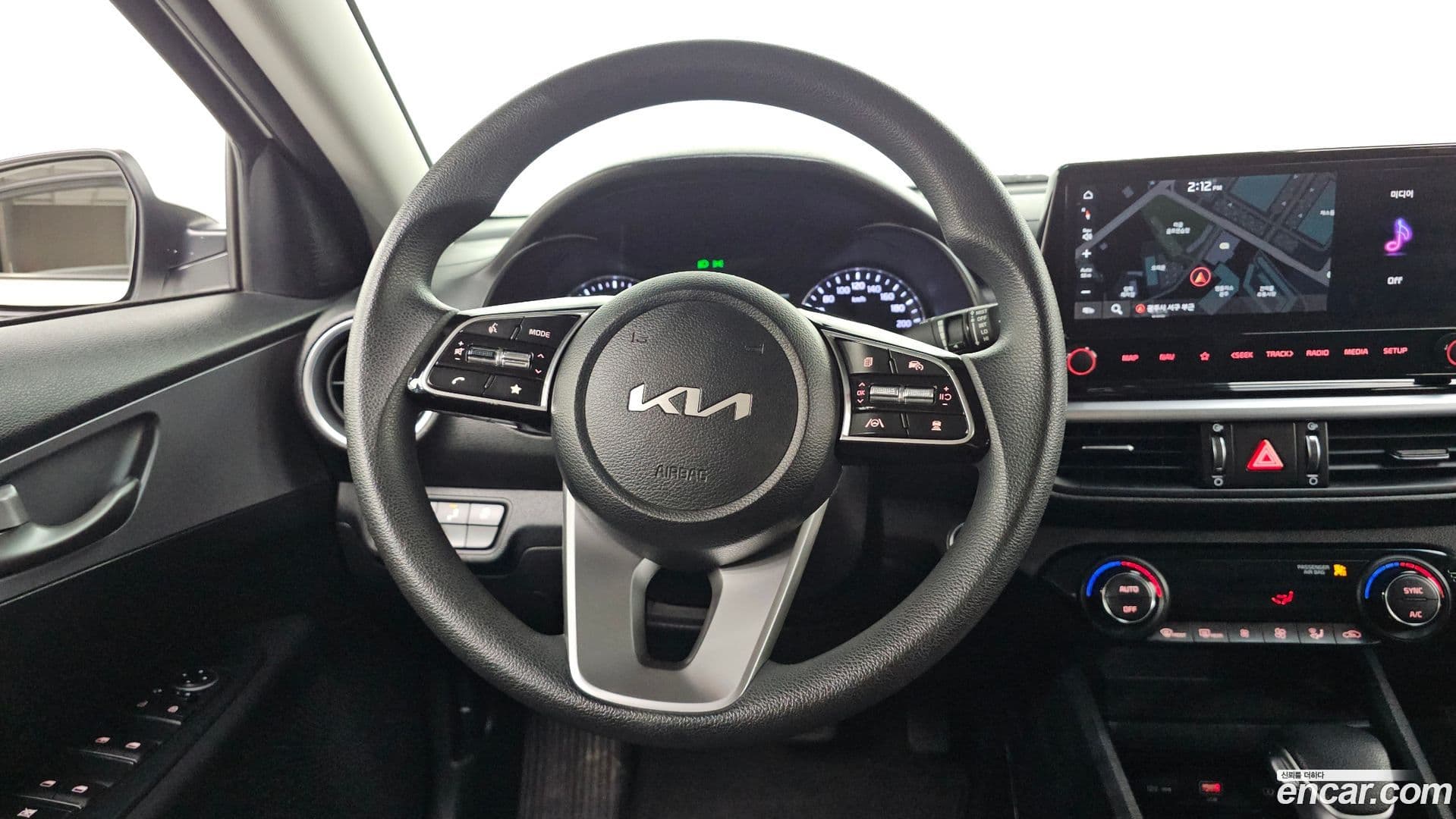 Main__Slider__Photo:K3 Kia 2021.5-10