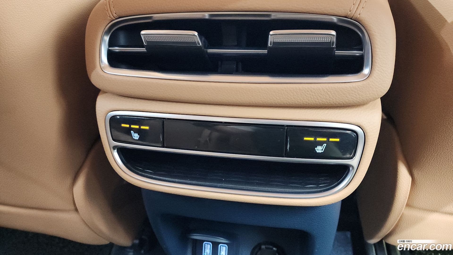 Main__Slider__Photo:GV80 Genesis 2020.7-17