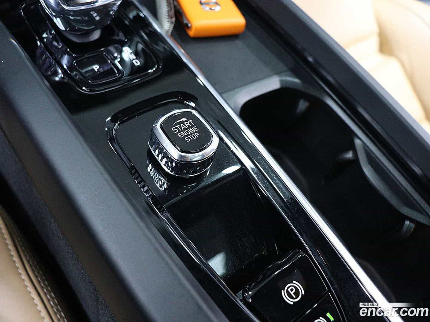 XC60 Volvo 2024.1-INNER-010