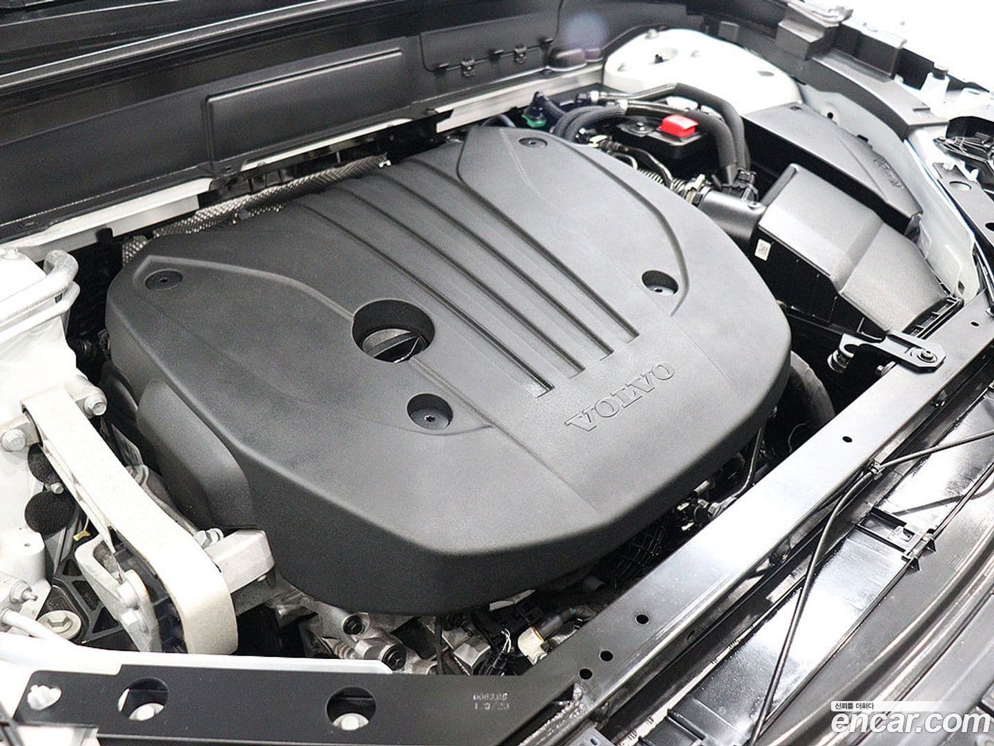 Main__Slider__Photo:XC60 Volvo 2024.1-18