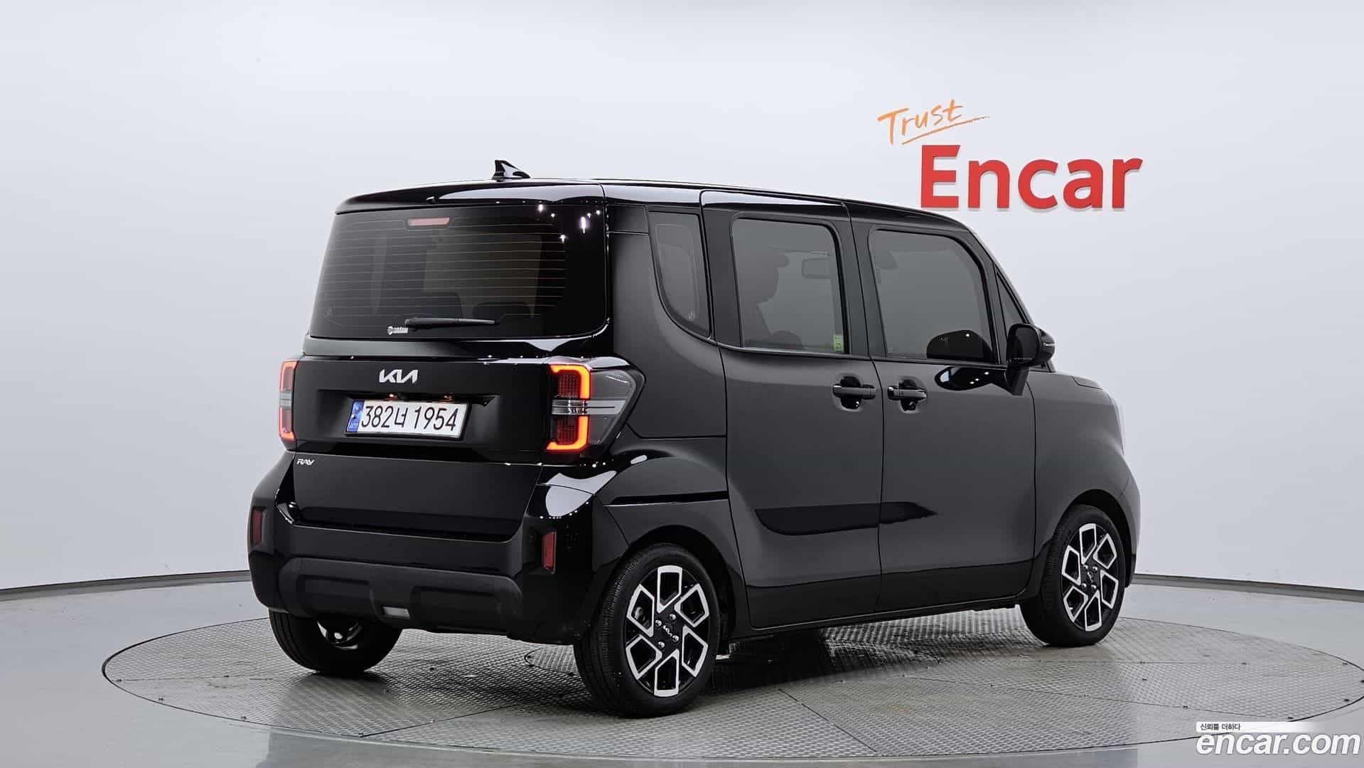 RAY Kia 2023.10-OUTER-002