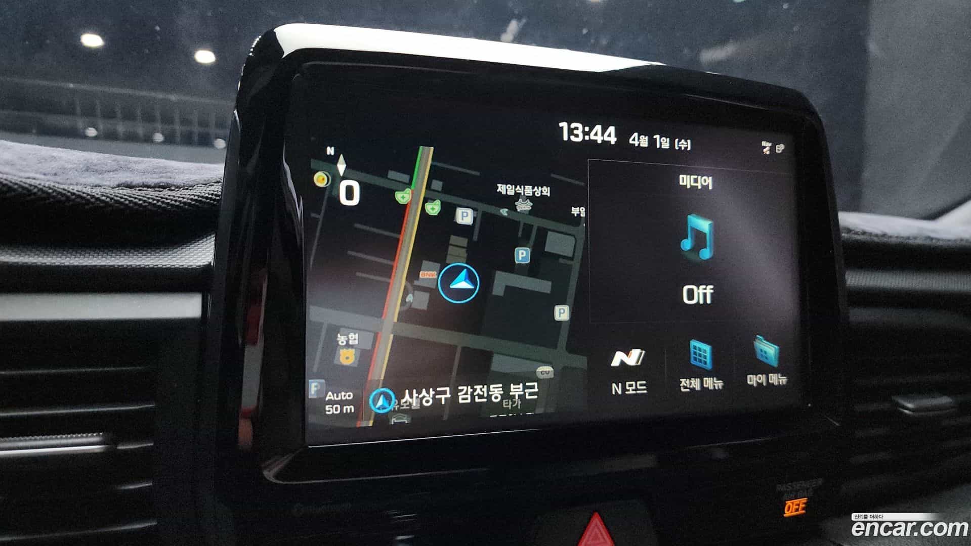 Veloster Hyundai 2018.5-OPTION-019