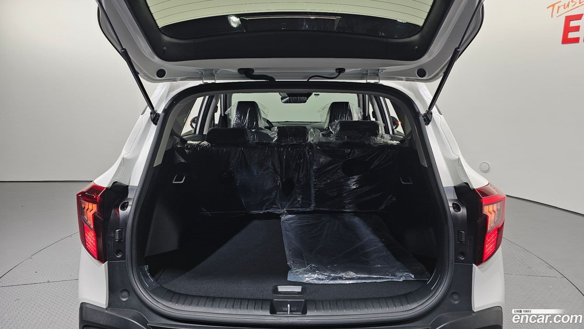 Main__Slider__Photo:Seltos Kia 2025.8-19