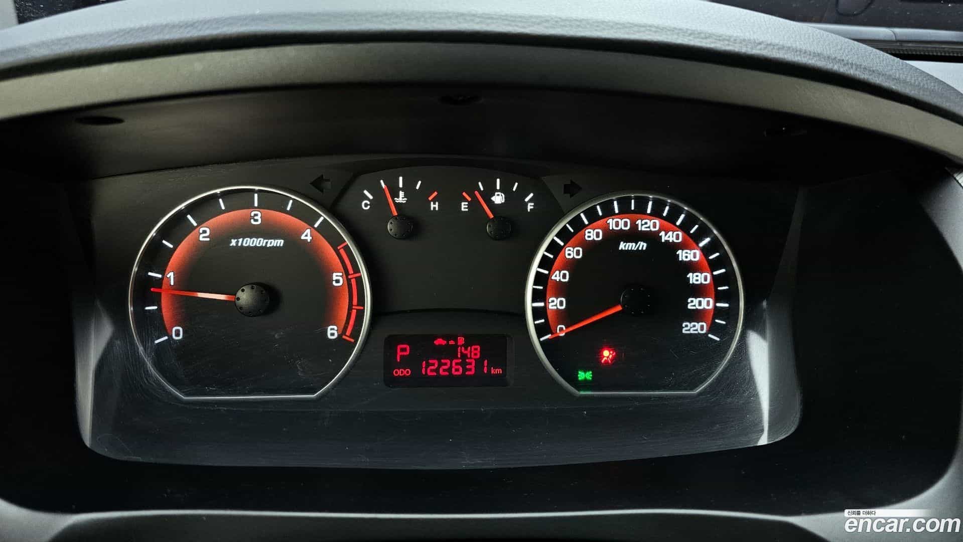 KORANDO KG_Mobility_Ssangyong 2014.7-INNER-008