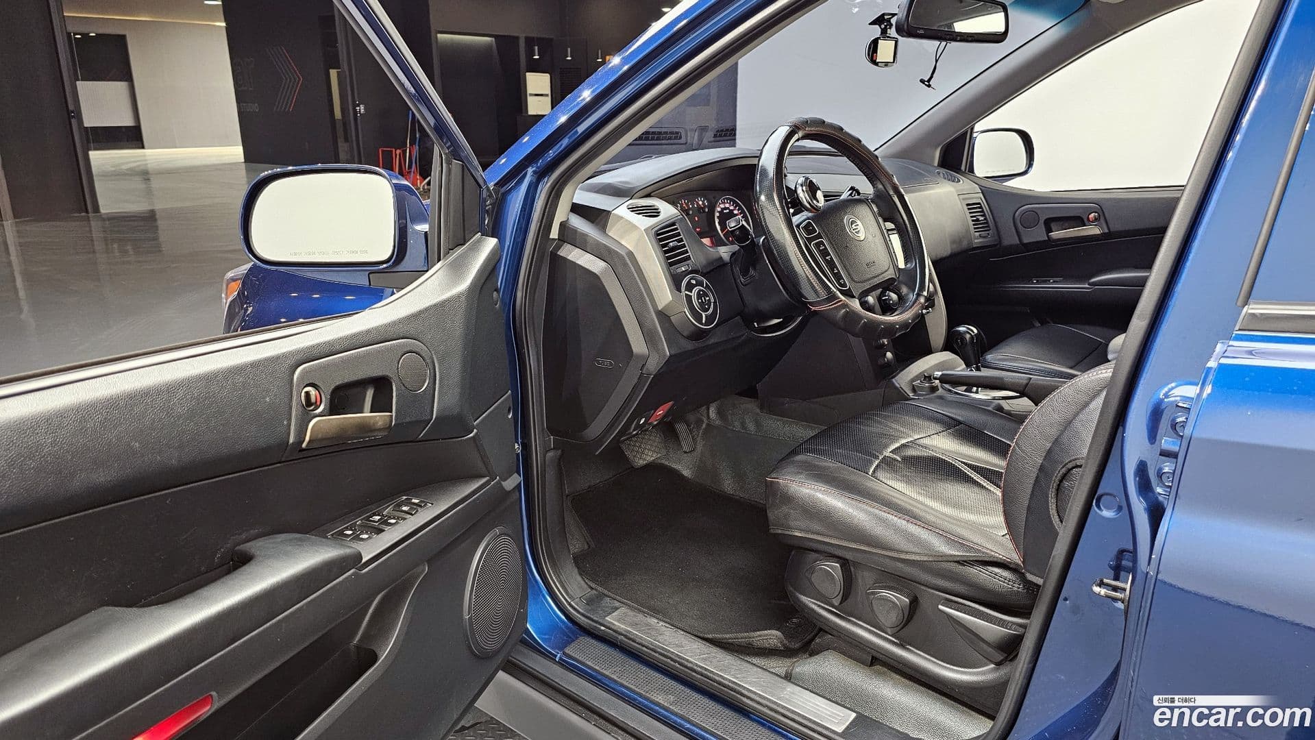 Main__Slider__Photo:KORANDO KG_Mobility_Ssangyong 2014.7-10