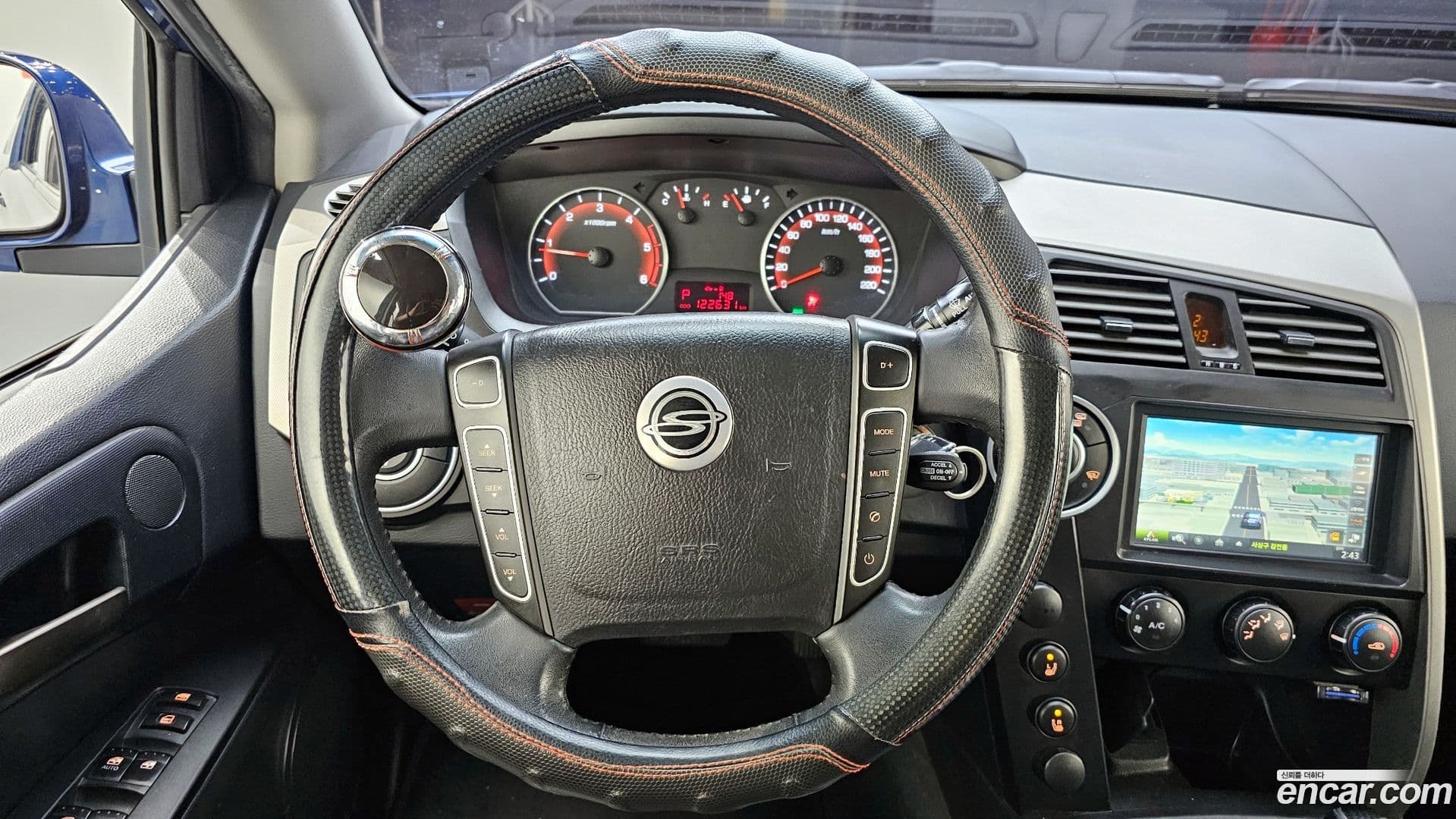 Main__Slider__Photo:KORANDO KG_Mobility_Ssangyong 2014.7-13