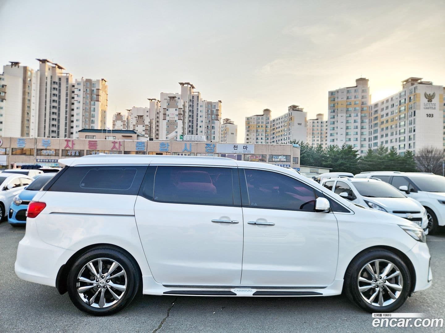 Main__Slider__Photo:Canival Kia 2018.2-4