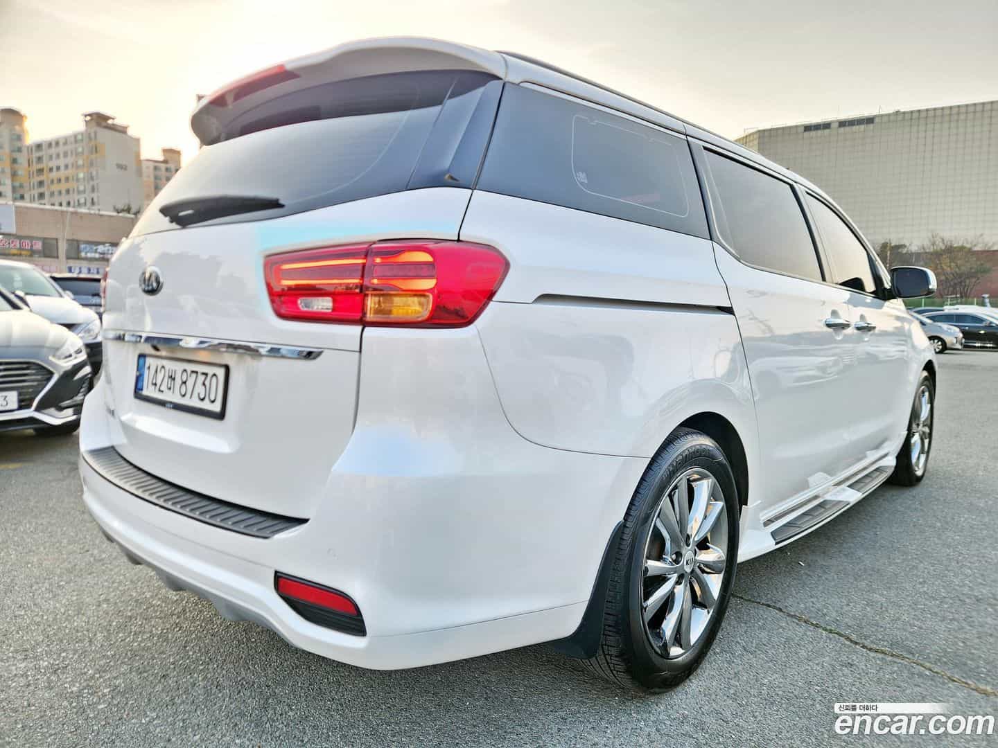 Canival Kia 2018.2-OUTER-006