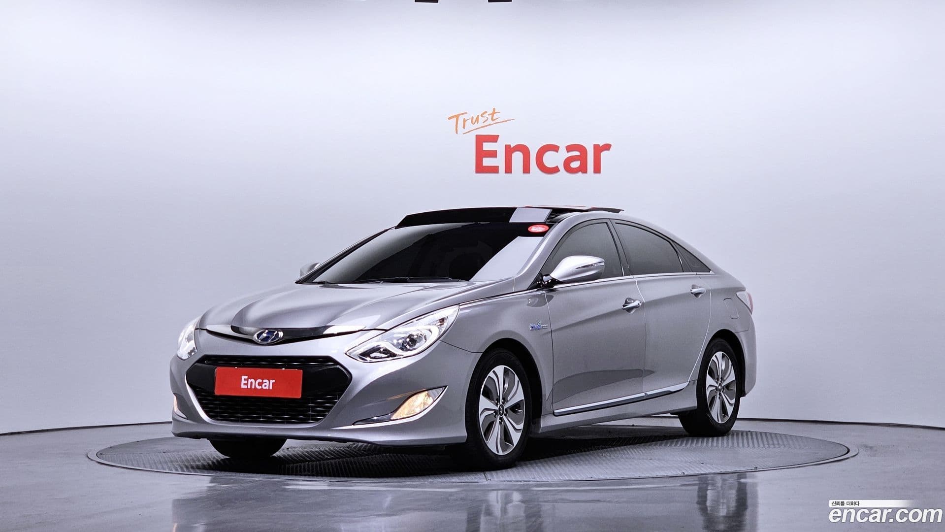 Main__Slider__Photo:Sonata Hyundai 2013.1-0