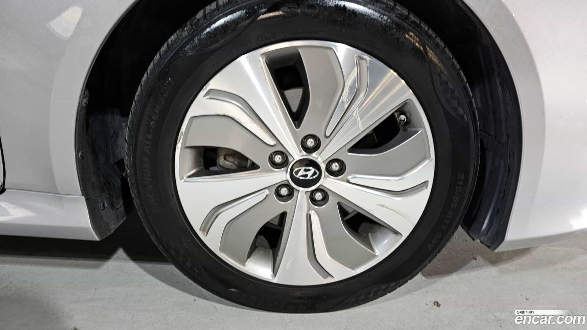 Sonata Hyundai 2013.1-OUTER-005