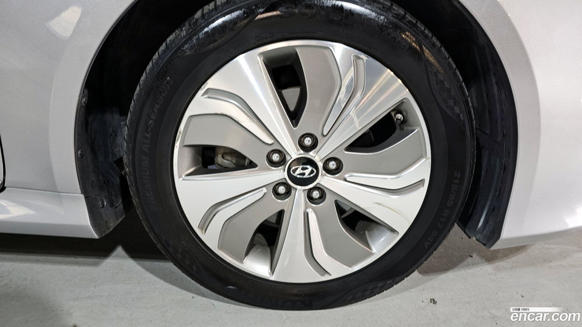 Main__Slider__Photo:Sonata Hyundai 2013.1-4