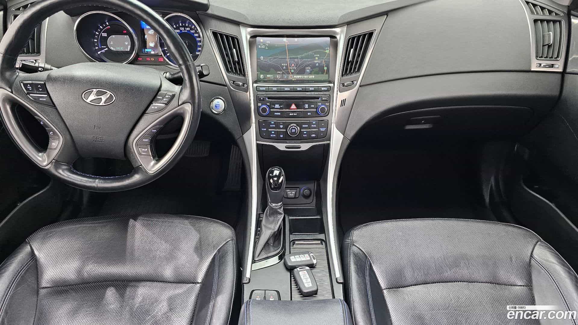 Sonata Hyundai 2013.1-INNER-007