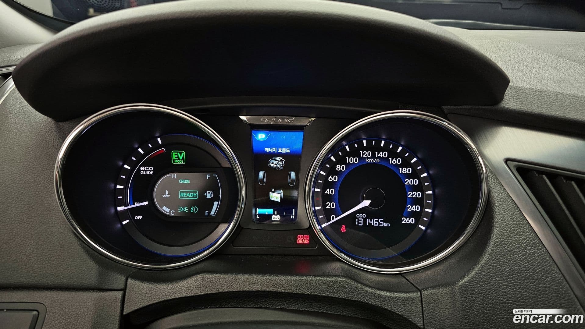 Main__Slider__Photo:Sonata Hyundai 2013.1-7