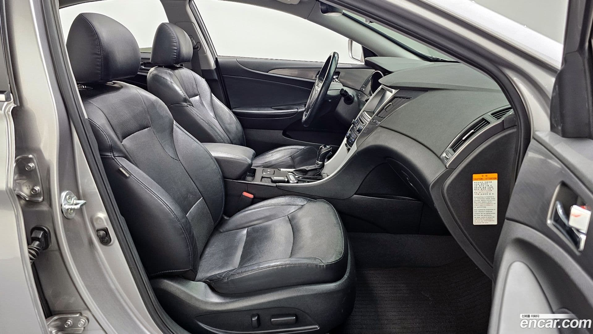 Main__Slider__Photo:Sonata Hyundai 2013.1-9