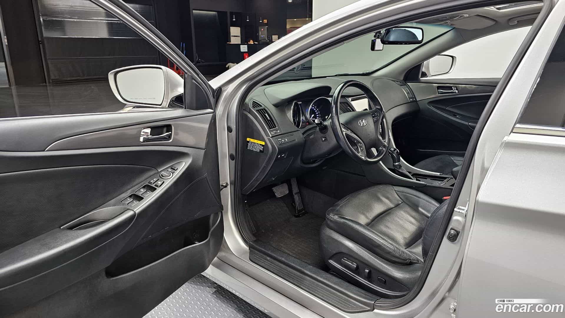 Sonata Hyundai 2013.1-OPTION-015