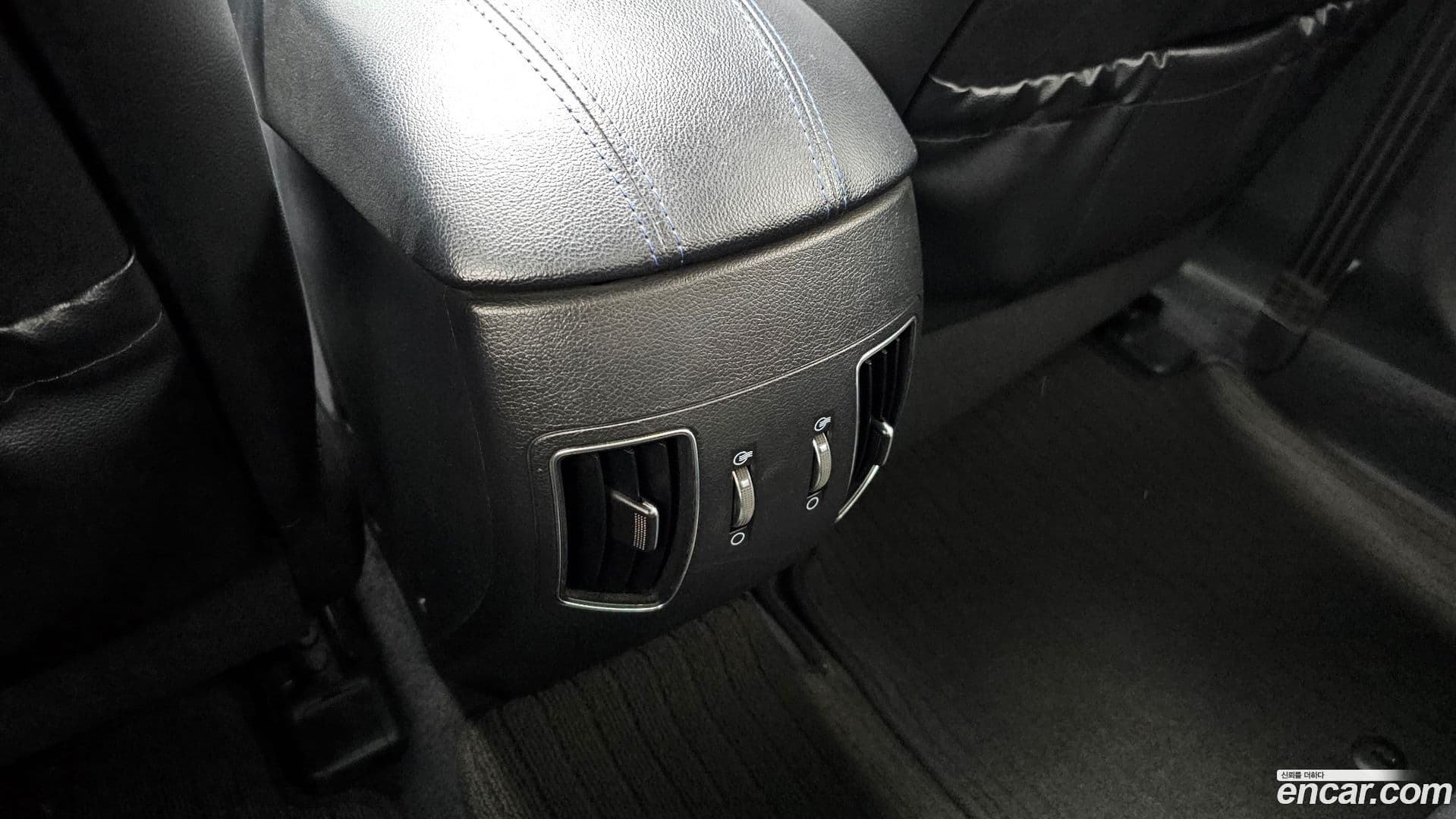 Main__Slider__Photo:Sonata Hyundai 2013.1-17