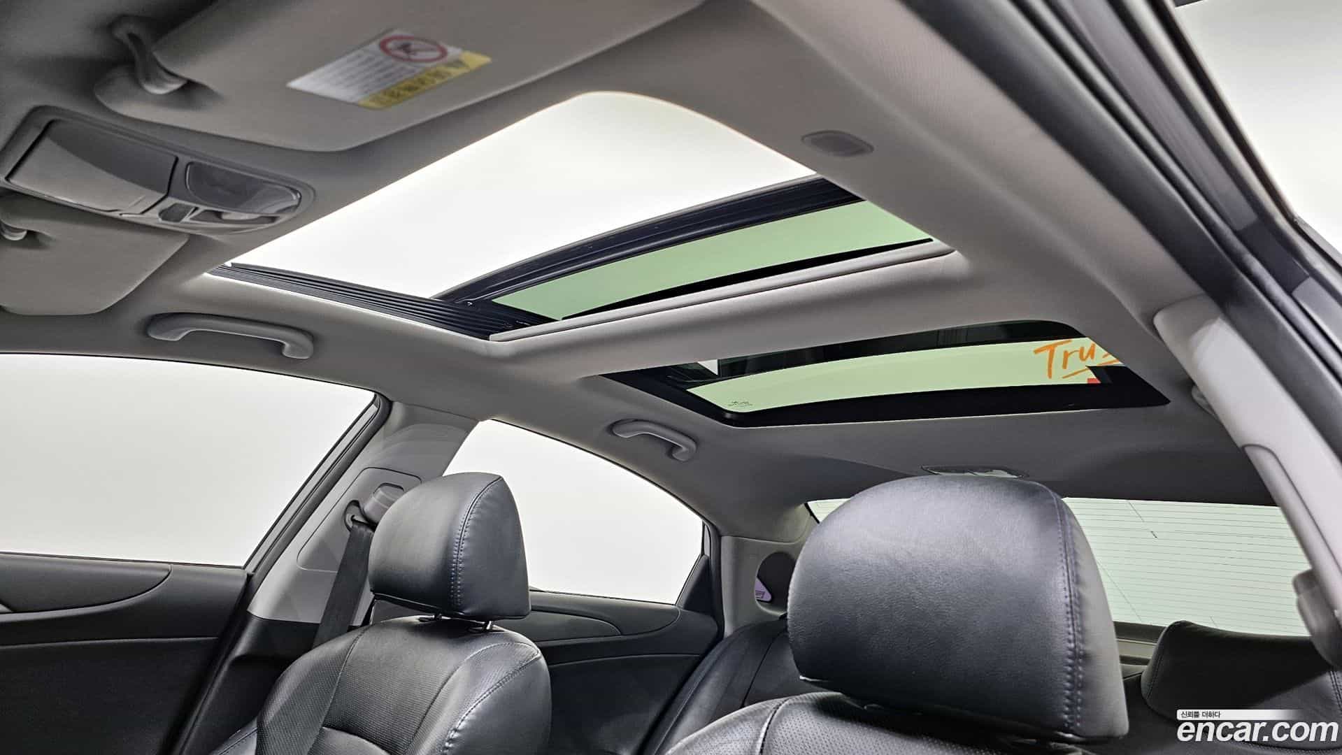 Sonata Hyundai 2013.1-OPTION-023