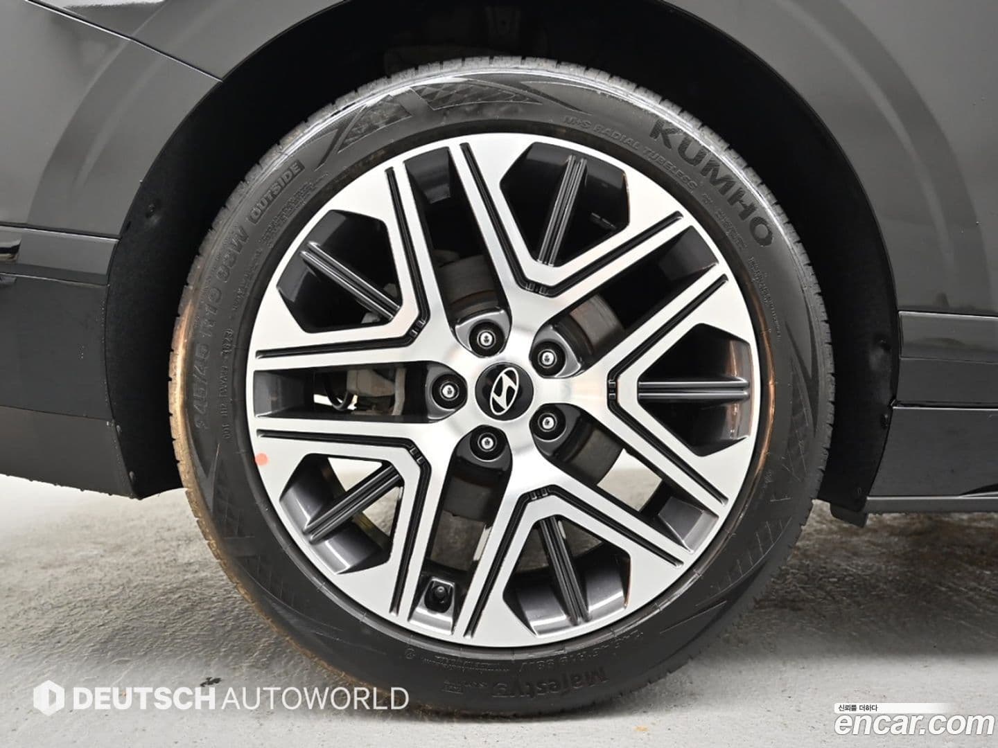 Main__Slider__Photo:Grandeur Hyundai 2023.9-4