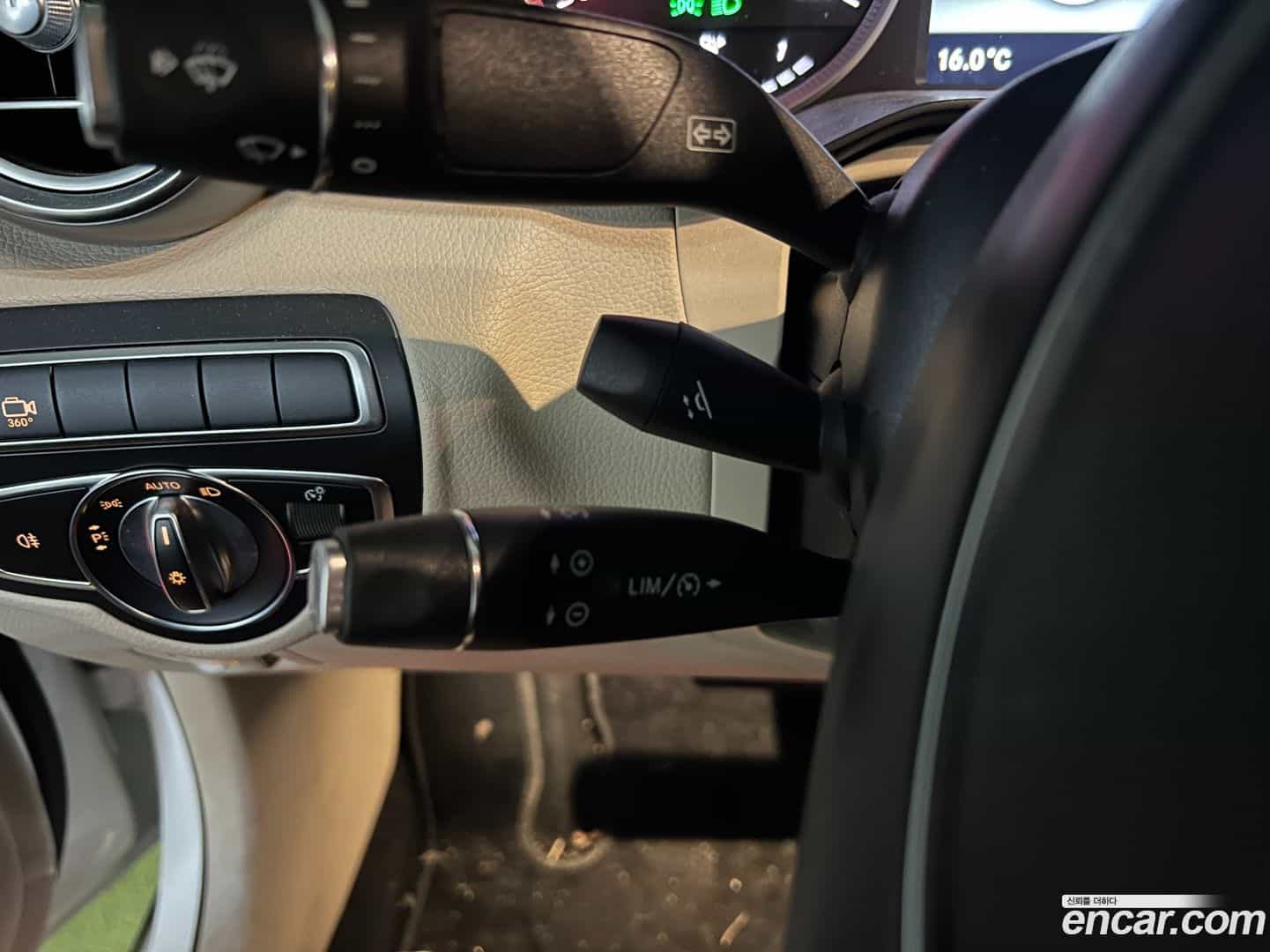 GLC-Class Mercedes-Benz 2019.7-OPTION-021