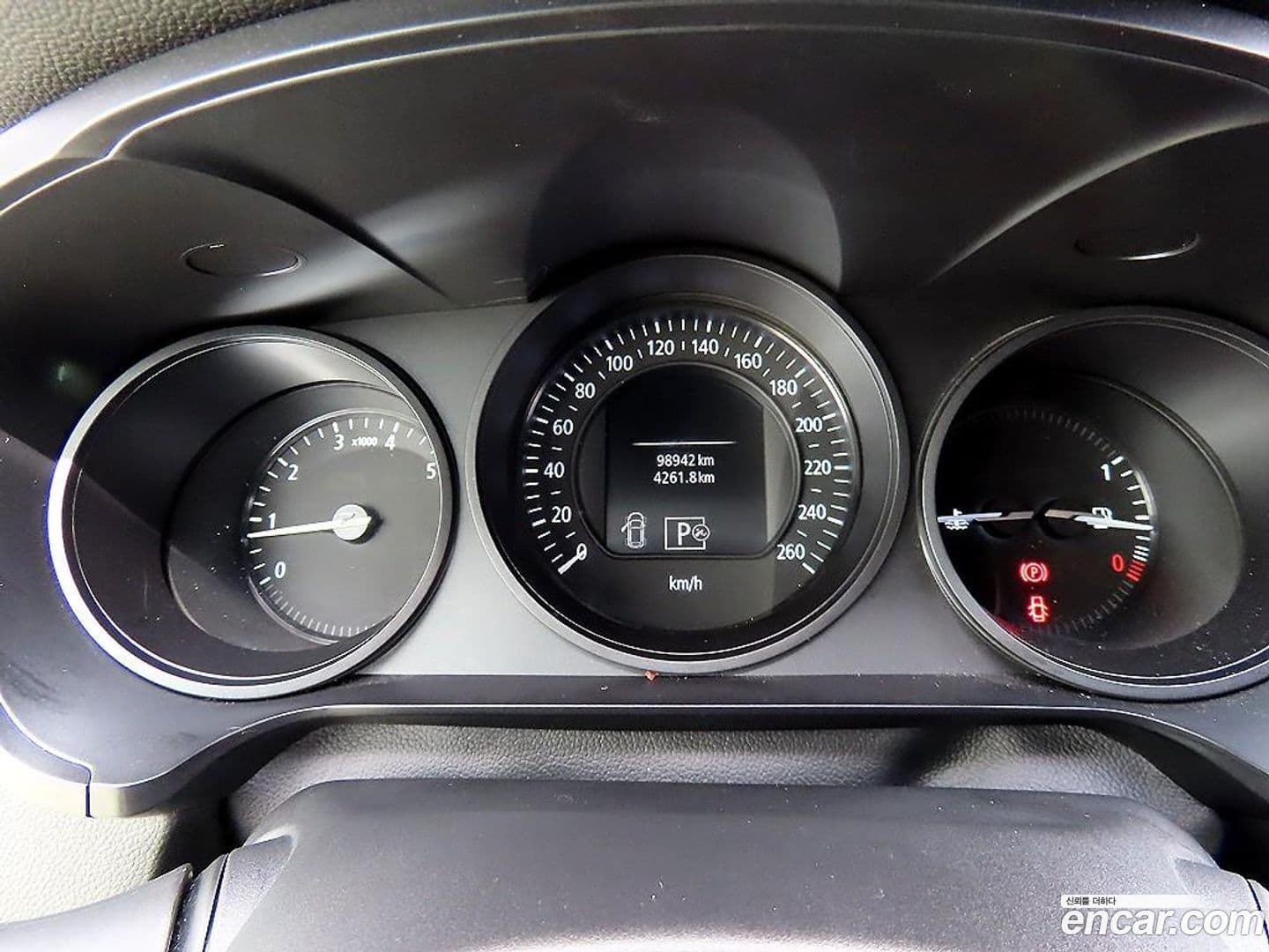 Main__Slider__Photo:SM6 Renault-KoreaSamsung 2016.3-8