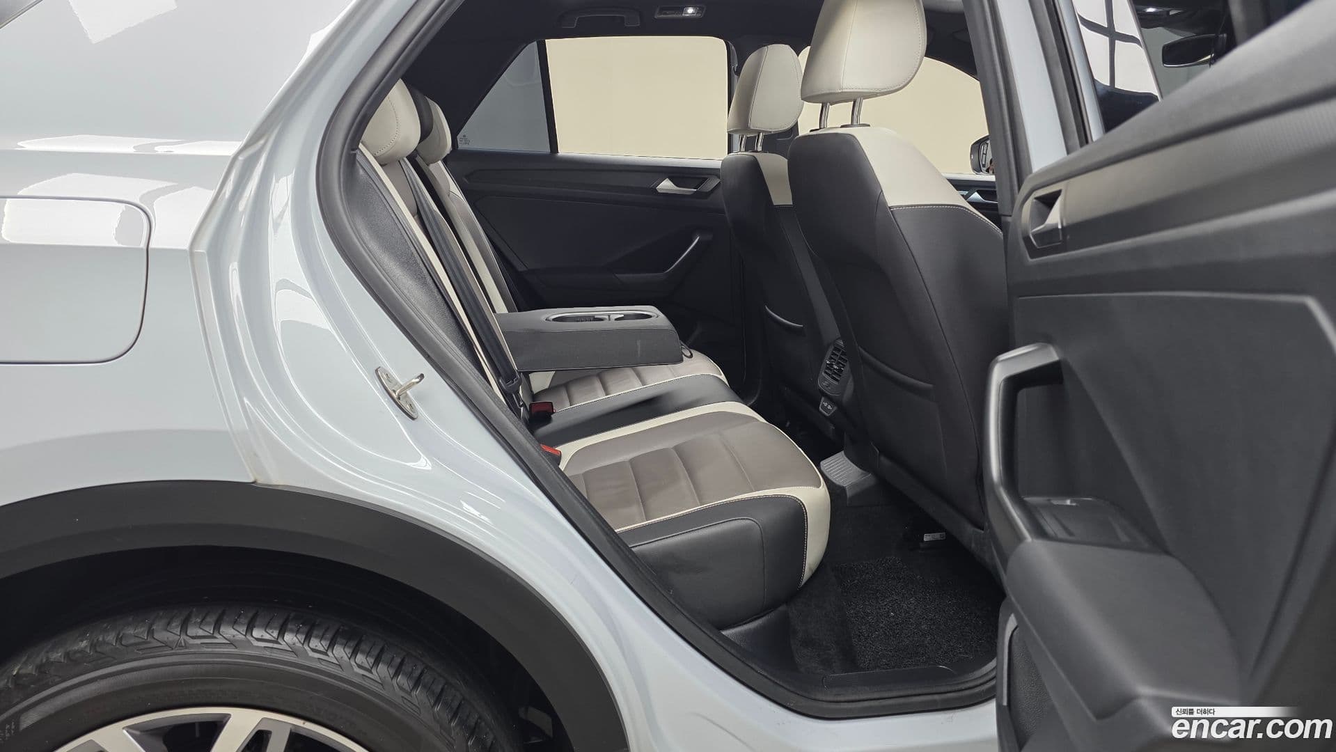 Main__Slider__Photo:T-Roc Volkswagen 2021.4-11