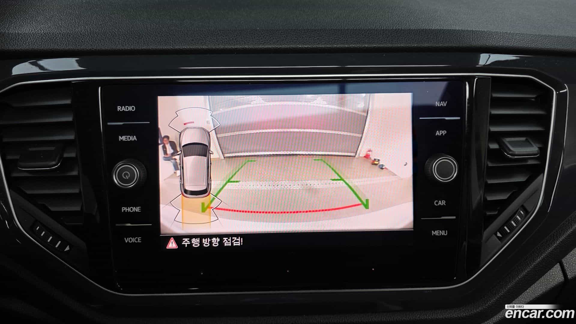 T-Roc Volkswagen 2021.4-OPTION-019