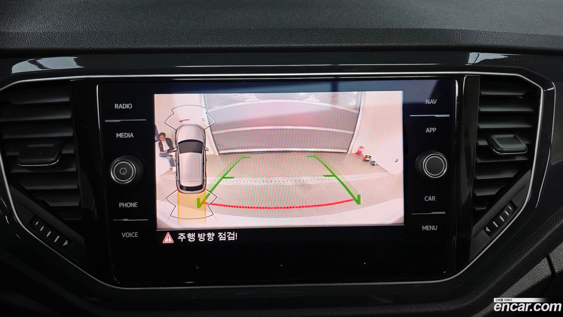 Main__Slider__Photo:T-Roc Volkswagen 2021.4-14