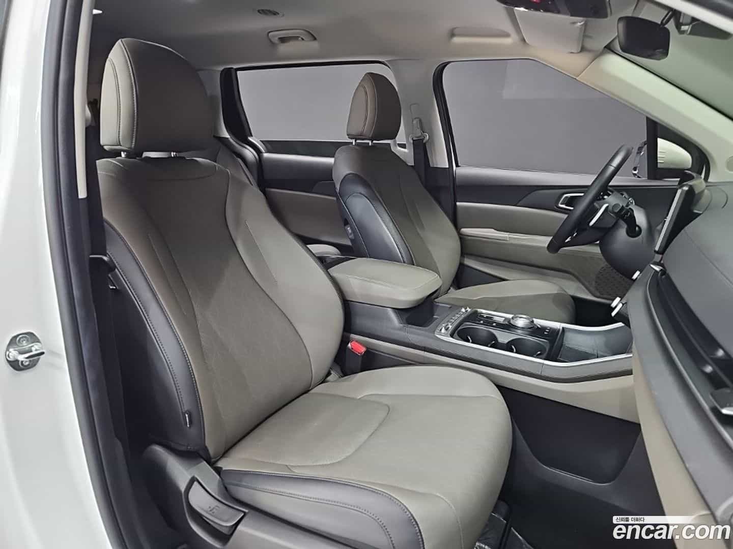 Canival Kia 2023.11-OPTION-021