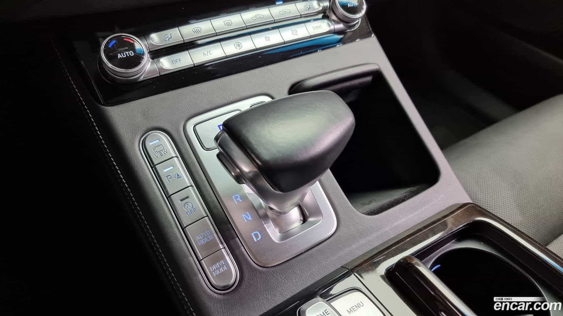 G90 Genesis 2019.3-INNER-009